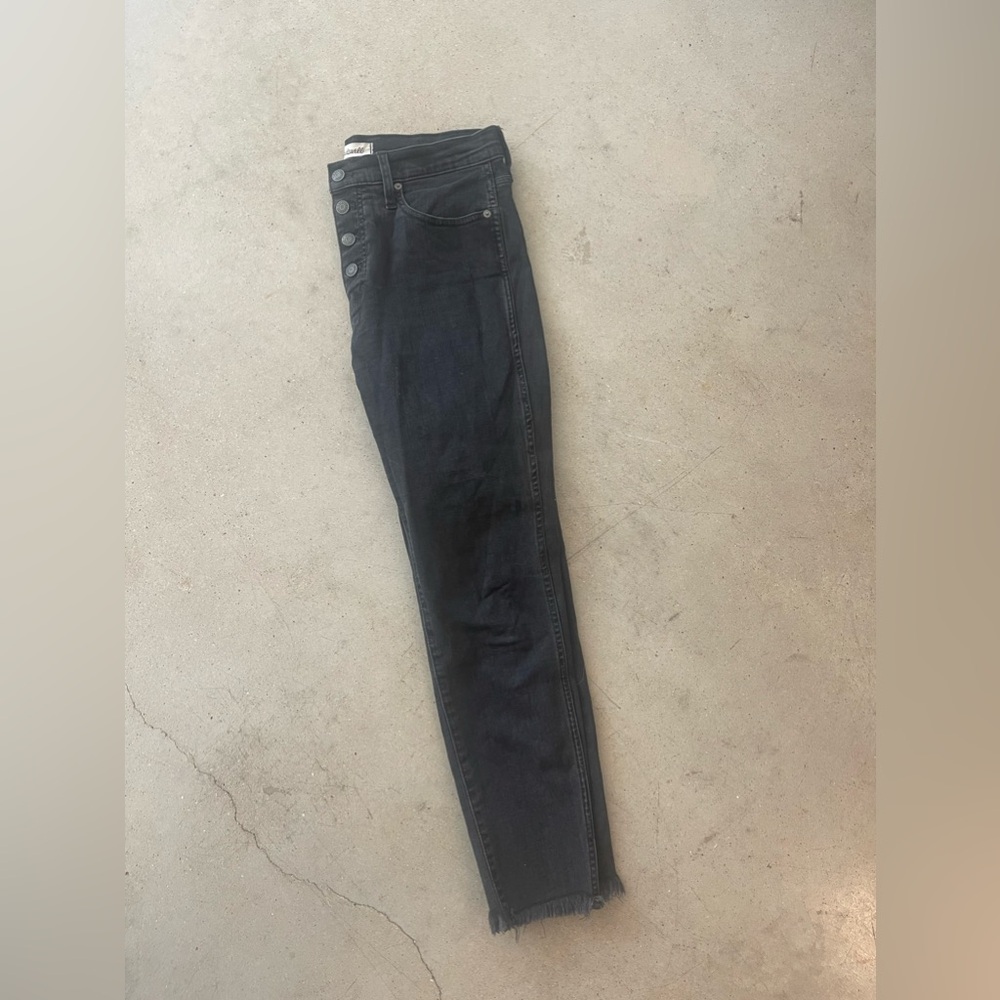 Madewell high rise petite size 29 black skinny jeans
